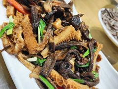 茶树菇炒牛肚-尚品家宴(槐荫店)