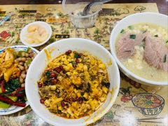 -老乌家特色小炒泡馍(大皮院店)