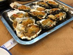 生蚝-辉记潮汕海鲜砂锅粥(林和西店)
