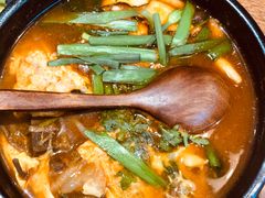 辣小牛排汤-炎蔵牛舌烤肉