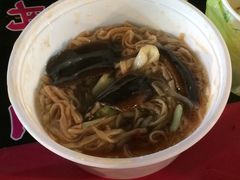 -六合夜市