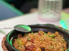 神仙猪油渣炒饭-东鑫记港式茶餐厅(南京东路店)