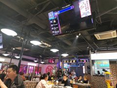 大堂-马路牙子烧烤音乐酒馆(望京店)