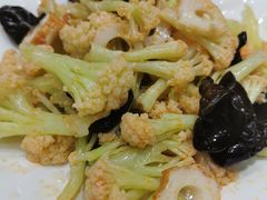菜花炝鱼卷-品味居·首店·大连鲜活海鲜大连菜(东港店)