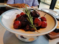招牌红烧牛小排-江南雅厨(李公堤店)