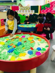 -莫莉幻想儿童乐园(绍兴金帝银泰城店)