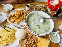 -美顺香食府鱼头老店(雪野湖店)