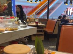-洪氏嗨捞·猪肚鸡火锅(阳光天地店)