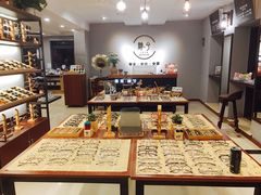 -肆兮眼镜·蔡司·徕卡战略合作店(大坪店)