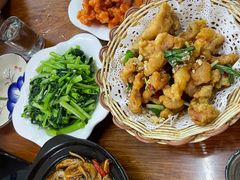 -胡子饮食店