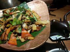-云海肴·汽锅鸡·云南代表菜(天山百盛优客店)