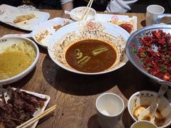 -叶派龙虾•招牌香辣蟹·海鲜(中海国际店)