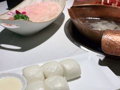 -墨居上隐·院子里火锅(峨眉店)