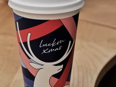 圣诞初雪丝绒拿铁-瑞幸咖啡(仁和新城店)