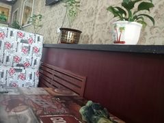 -玖月时尚泰式餐厅
