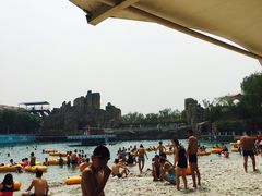 -白鹿温泉加勒比水上乐园