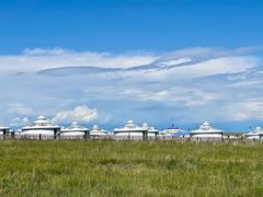 -呼伦贝尔大草原巴尔虎蒙古部落民俗旅游度假景区