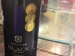 -武汉武昌站街道口华美达安可酒店