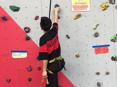 -蓝天攀岩(罗湖益田假日广场店)
