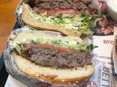 -The Habit Burger Grill 哈比特汉堡(复兴soho店)
