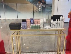-时尚殿堂hair salon（上地华联店）