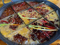 -正南齊北重庆老火锅(光华村直营店)