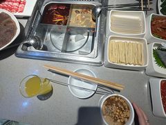 -海底捞火锅(八佰伴店)
