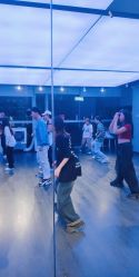 -泫舞舞蹈工作室