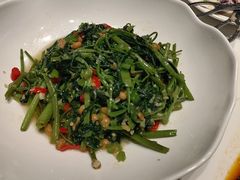 -国人川菜(李家村建东街店)