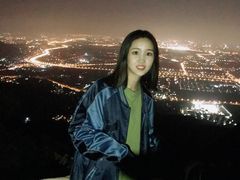 -鬼笑石后山停车场