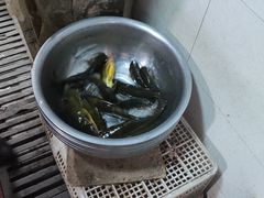 -汉水缘鲜鱼庄(黄雁村店)