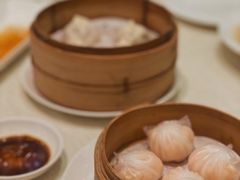 笋尖鲜虾饺-御宝轩(益丰·外滩源店)