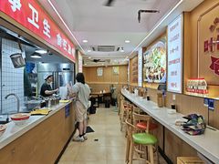 -叶伟胡辣壳面(两路口店)