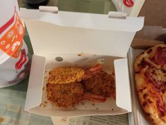 -必胜客(宝杨路宅急送店)