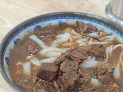 -牛师傅牛肉面(尚隆路店)