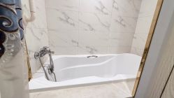 -东英经典SKIN&SPA