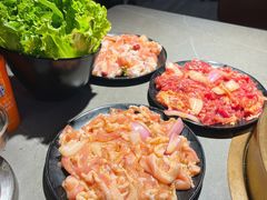 -石记东北风味烤肉店(子固路店)