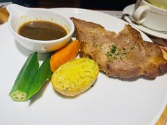 -斗牛士牛排餐厅(嘉里汇店)