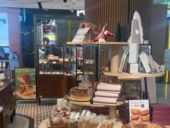 -CARINO BAKERY&CAFE(人广来福士店)