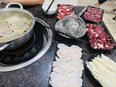 -山珍鲜牛肉火锅本地老字号(汕中老店)