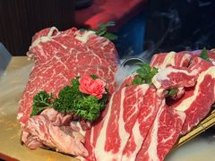 -铭牛烧肉·和牛海鲜自助(高新月牙湖店)