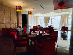-粤尚腾香居中餐厅(首都机场希尔顿店)