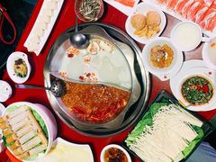 鸳鸯老火锅-山城辣妹子(定福庄店)