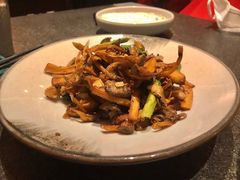 盐焗菌菇-丝路金桃·新疆菜(徐汇店)