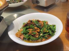 -黄泥岗·地道湖北菜(奥特莱斯店)