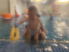 -蓝旗亲子游泳(范湖万达广场店)