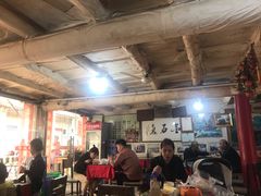 大堂-吕家米皮