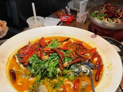 山茶油丹江大鱼头-清水亭湖北菜(大屯DT51店)