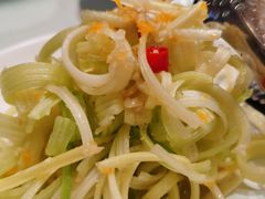 爽拌西芹-巴音浩日娲·蒙餐(双林东路店)