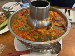 -Chom Cafe and Restaurant